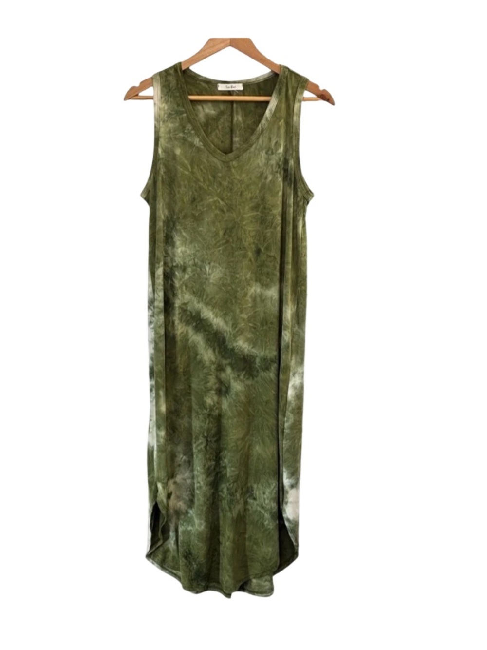 Tres Bien Olive Tie-Dye V-Neck Maxi Dress